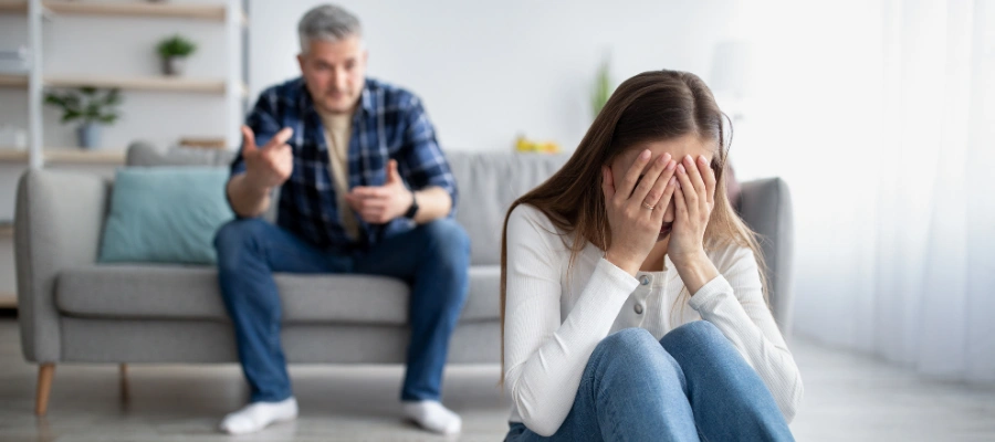 Image of a couple experiencing relationship problems as a lasting effect of unresolved childhood trauma in adulthood